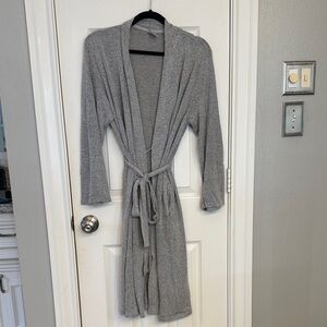Natori Heather Gray Knit Garment